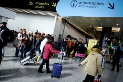 Fim de um impasse de 12 anos: União Europeia aprova acordo histórico para defesa dos passageiros aéreos