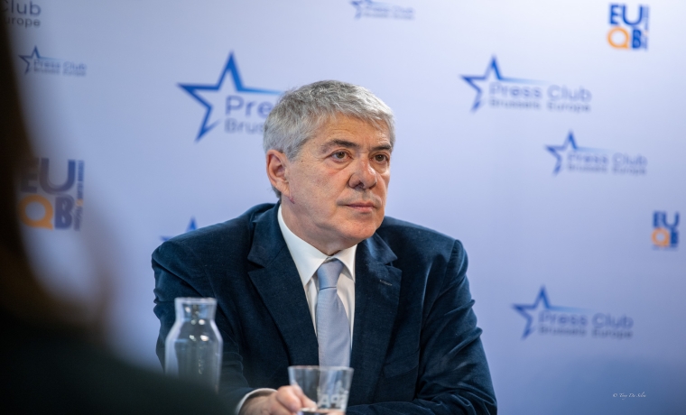 Operação Marquês: Sócrates fala em "enorme sofrimento" com acusações na praça pública
